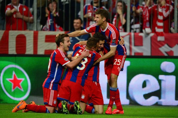 Bayern Munich goleó 6-1 a Porto y clasificó a semifinales de Champions League