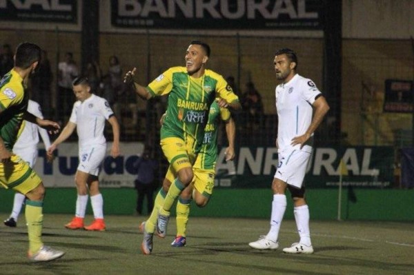 SORPRESAS | Hondureños agitan el mercado de fichajes en Centroamérica