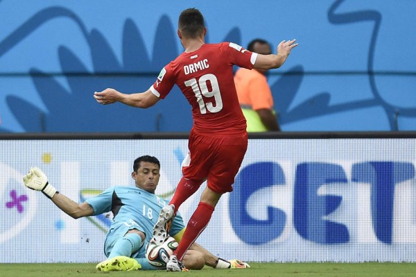 Honduras se despide del mundial con una derrota de 3-0 ante Suiza