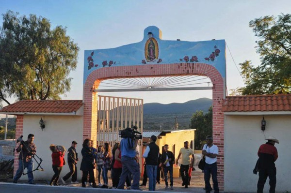 ¡TERRIBLE! ¿Por qué no sonrió Rubí en su fiesta de 15 años?