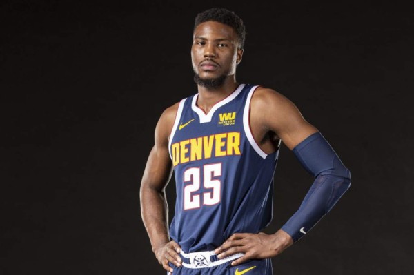 Así es Montana Yao, la modelo que provocó la brutal pelea entre dos jugadores