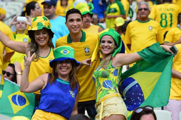Ambiente en partido Brasil Mexico