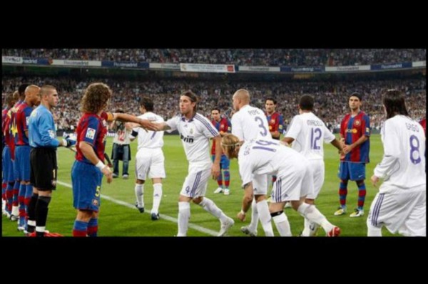 IMAGENES IMBORRABLES DEL CLÁSICO BARCELONA-REAL MADRID