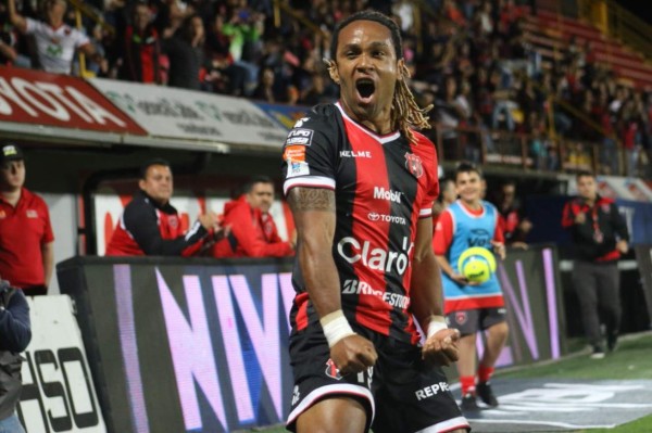 ¡'Ro-Ro' busca revalidar! Delanteros extranjeros buscan dejar a los ticos sin título de goleo