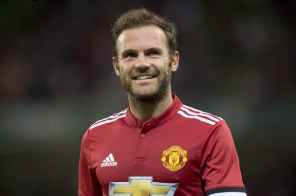 BOMBAZO: Liverpool ya tiene al reemplazo de Coutinho; Özil revela dónde jugará la próxima temporada