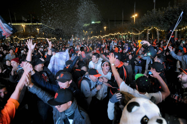 ¡Gigantes se corona campeón de la Serie Mundial!
