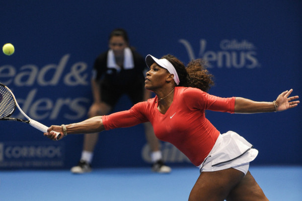 Caroline Wozniackiimita imita a Serena Williams en Brazil