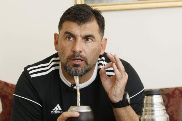 'Tato' García regresa a los banquillos: dirigirá al Deportivo Santaní de Paraguay