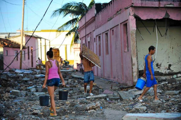 EN FOTOS: El desastre, dolor y muerte que dejó Matthew por Haití