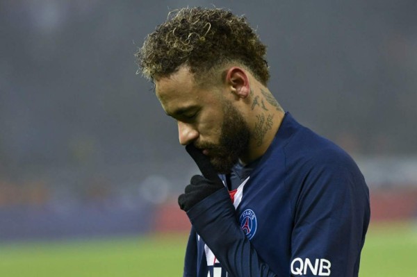 La polémica no se ha terminado: Neymar hace un gol y manda a callar a la afición del PSG
