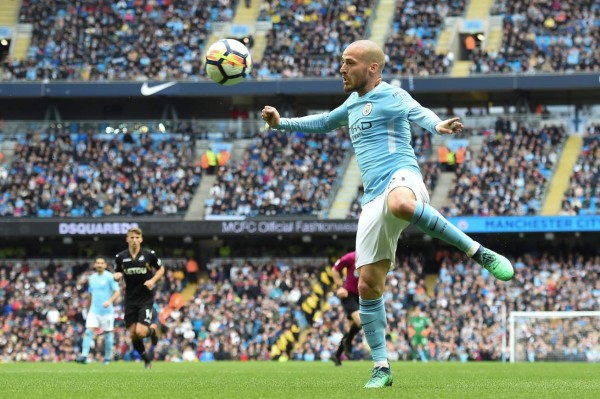 ¡Al borde de la locura! Éxtasis en Manchester tras conquistar la Premier League