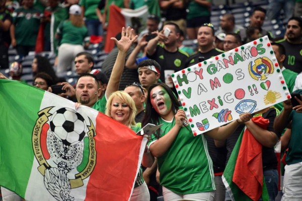 FOTOS: México y Venezuela ponen la belleza y colorido en las gradas