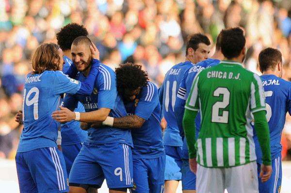 Real Madrid destroza al Betis en su casa