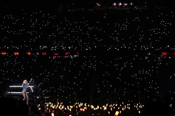 FOTOS: Así fue el show de Lady Gaga en el mediotiempo del Super Bowl