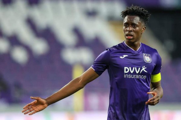 Mercado: Bajas oficiales en Barcelona, millonaria oferta a Mbappé y el fichaje de Sergio Ramos