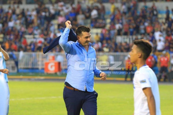 NO SE VIO POR TV: Wilson se saca la furia con Martínez y Rubilio hace gesto de crack a Costly&nbsp;&nbsp;