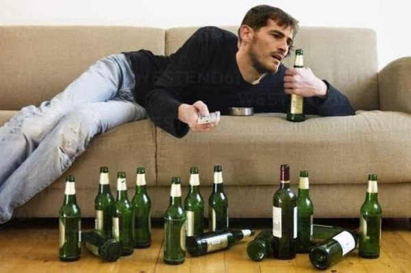 Messi regaló cervezas por gol y los memes hacen pedazos a Iker Casillas en redes sociales