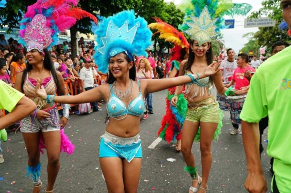 ¡Bellísimas! Las lindas chicas que se robaron las miradas en el carnaval de SPS