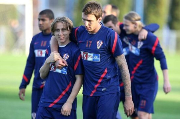Modric y Mandzukic encabezan la lista definitiva de Croacia