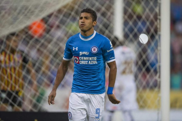 BOMBAZO EN MÉXICO: Fernando Torres y un ex del Barcelona llegarían a la Liga MX