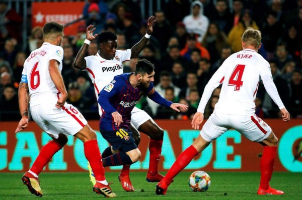 ¿Quién es? La historia detrás de las imágenes de Messi con jugador del Sevilla