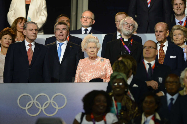 Gran ambiente inauguración de los Juegos Londres 2012.