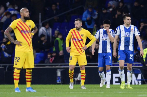 Fotos: El enojo de Luis Suárez, la tristeza de Messi y el crack que fue expulsado por primera vez