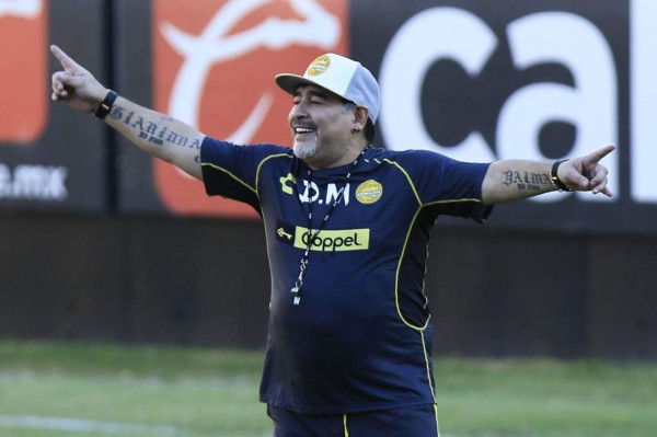 Así son los entrenamientos de Diego Maradona en Dorados de Sinaloa