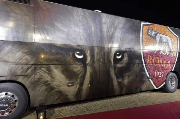 Si fueras un futbolista viajarías en estos autobuses de lujo