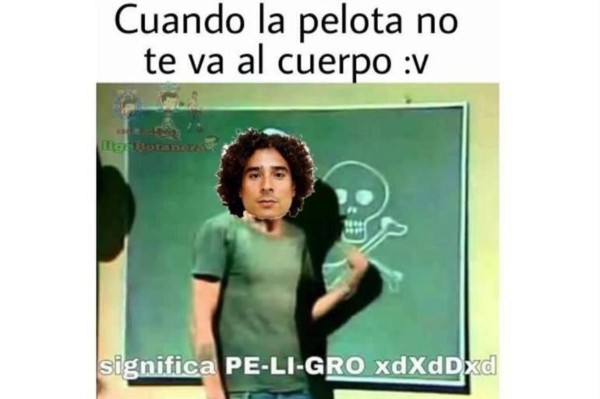Los memes destrozan a 'Memo' Ochoa por descenso con el Granada en España