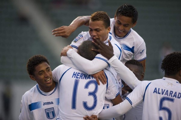 ¡Triste! Las imágenes de la corta carrera de Árnold Peralta en el fútbol