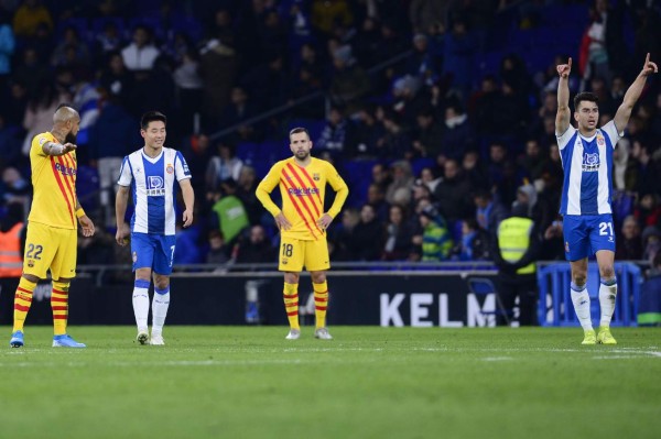 Fotos: El enojo de Luis Suárez, la tristeza de Messi y el crack que fue expulsado por primera vez