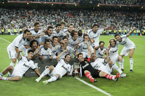 Real Madrid le gana la Supercopa al Barcelona