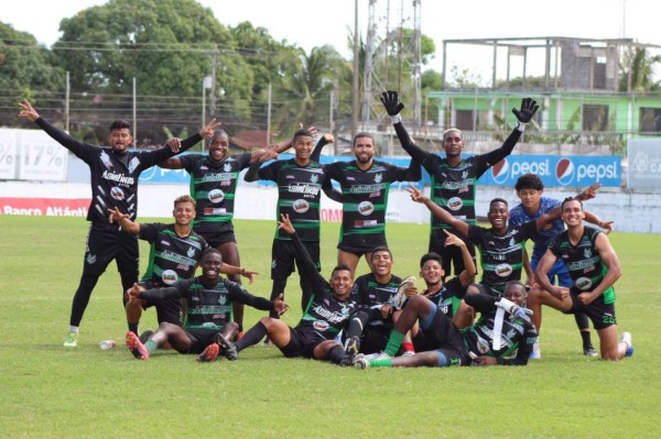 ¡Barrida y jugadores que se marchan! Platense prepara reestructuración para el próximo torneo