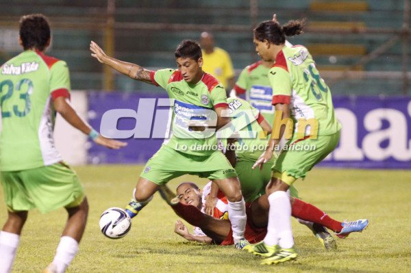 Marathón cae ante Vida y agudiza su crisis