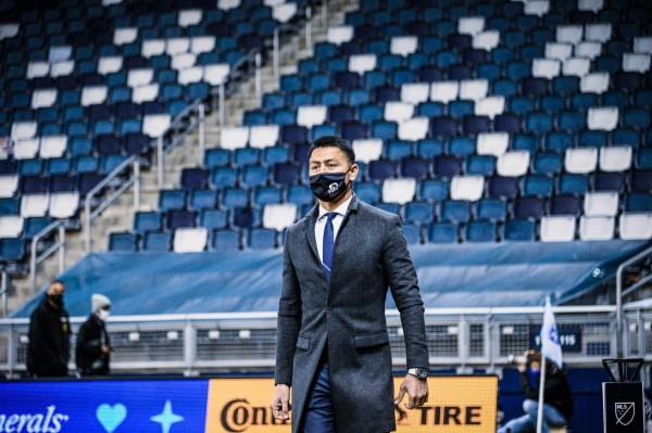 Fichajes Honduras: Roger Rojas volvería a Costa Rica; Beckeles y Andy Najar sin equipo