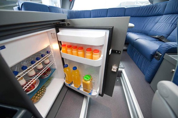 Si fueras un futbolista viajarías en estos autobuses de lujo