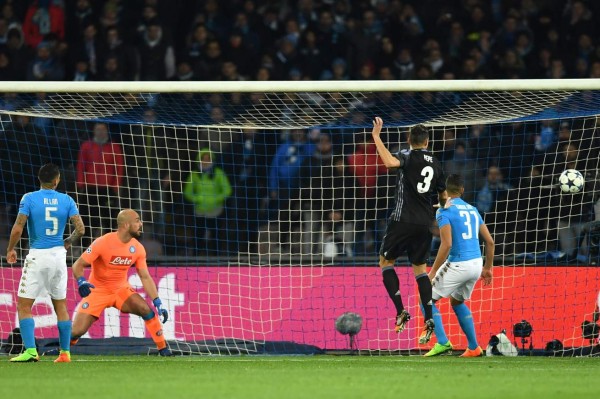 Las mejores imágenes del Napoli vs Real Madrid