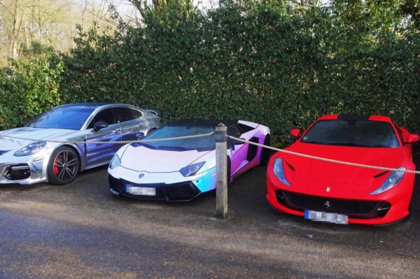 La colección de autos de Pierre-Emerick Aubameyang valorada en 26,600,000 millones de lempiras