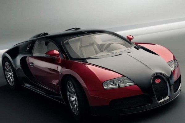 Casas y autos: Así es la vida lujosa de Ronaldinho, el crack más esperado en Honduras