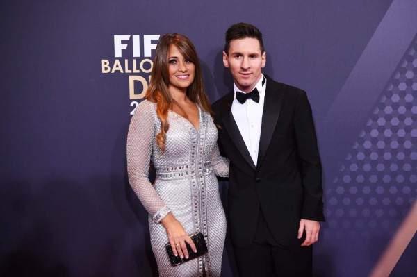 FOTOS: La alfombra roja del Balón de Oro, otra vez Antonella se roba miradas