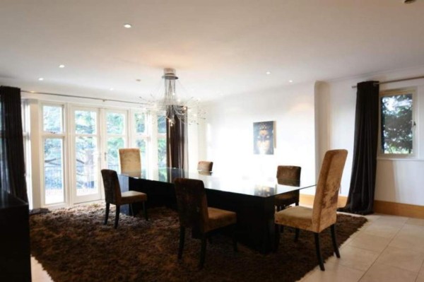 ¡Espectáculo! Así es la lujosa mansión que Cristiano Ronaldo tiene en venta en Mánchester