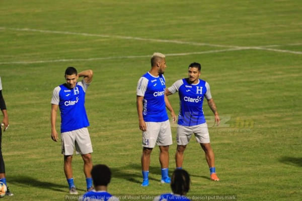 FOTOS: Los 'rubios” invaden la Selección Nacional y el recibimiento a los debutantes