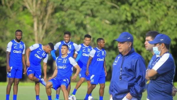 El técnico de la Selección de Honduras busca cerrar con dignidad la eliminatoria y su primer rival es Panamá.