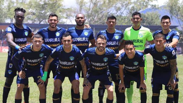 Rubilio Castillo y Kevin López fueron titulares en derrota del Comunicaciones ante el Achuapa de Guatemala