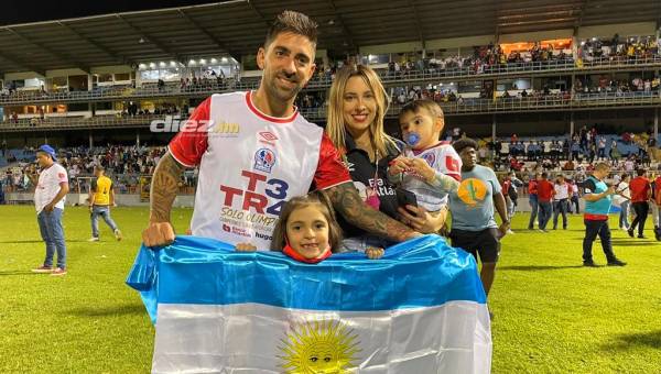 Gastón Díaz, el argentino que disfrutó el título del Olimpia en familia: “El de Racing y éste son los más especiales”