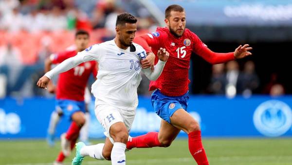 El mediocampista hondureño Alex López tenía un rol de ‘importante’ dentro de la selección, pero se fue apagando.