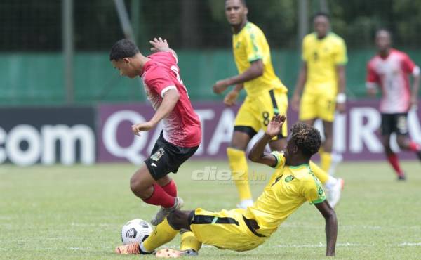 El defensor jamaiquino del Chelsea U-18, Luke Badley, es la figura de los caribeños.