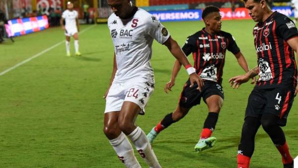 Saprissa logró sacar un empate sin goles ante el Alajuelense y con eso se metió a la Gran Final ante el Herediano.