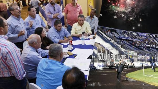 En reunión de Liga, autoridades confirmaron que el torneo Clausura 2022 se pondrá en macha el 15 y 16 de enero.